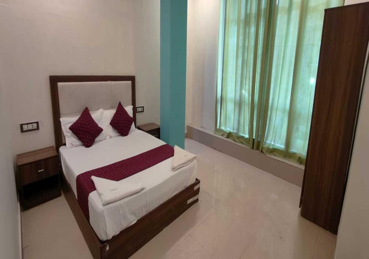 Hotel Blue Sky Residency Bombay Extérieur photo